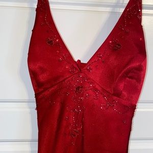 Dave and Johnny red formal dress
